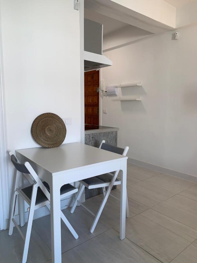 Estudio La Gavota, A 2 Minutos De La Playa Apartment Los Cristianos  Bagian luar foto